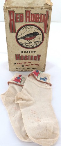 RARE c1950s Australian Red Robin Hosiery Largish Box + 2 Pairs Children Socks