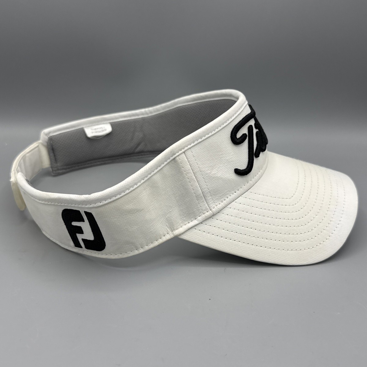 Titleist Golf Tour Performance FJ ProV1 Low Profile Visor  display picture 2
