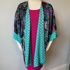 Woman's reversible 34" long kimono O/S runs large flowy and fun