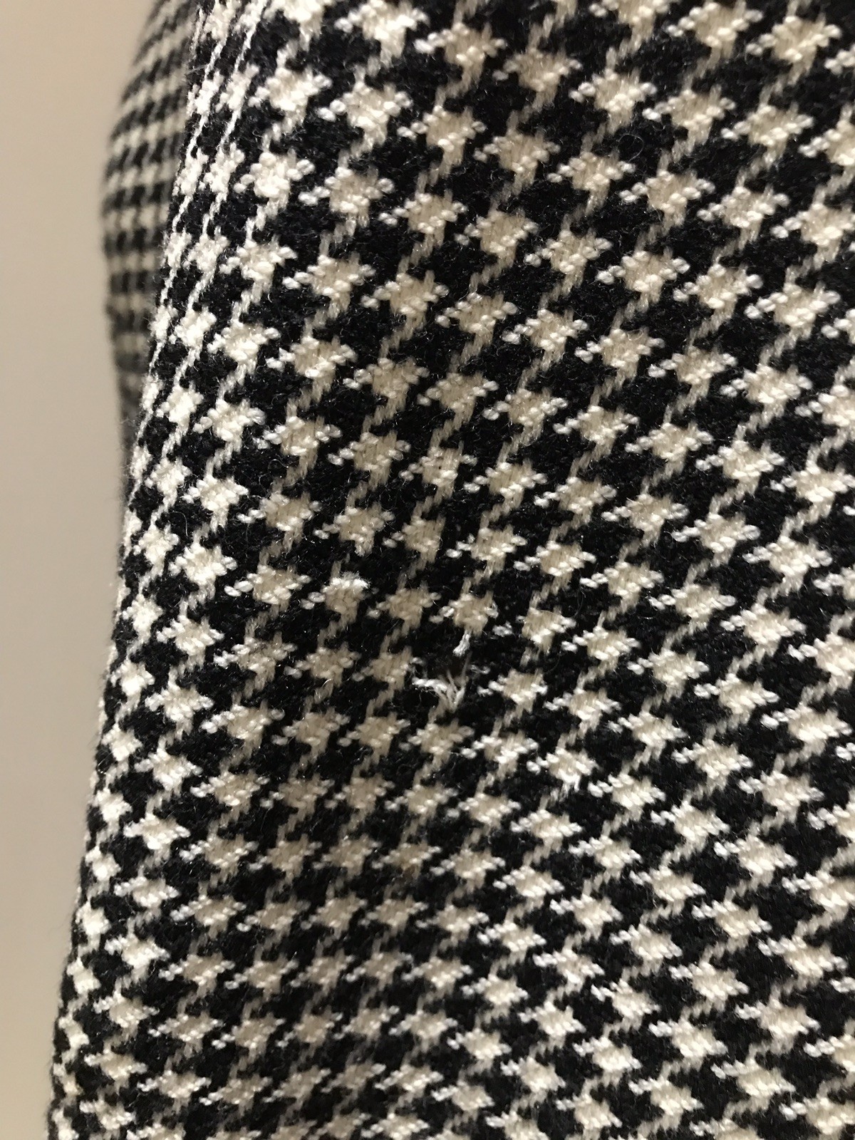 Rare Vintage 1940s Black & White Hounds Tooth Jacket, South Molton Street Tailor 5