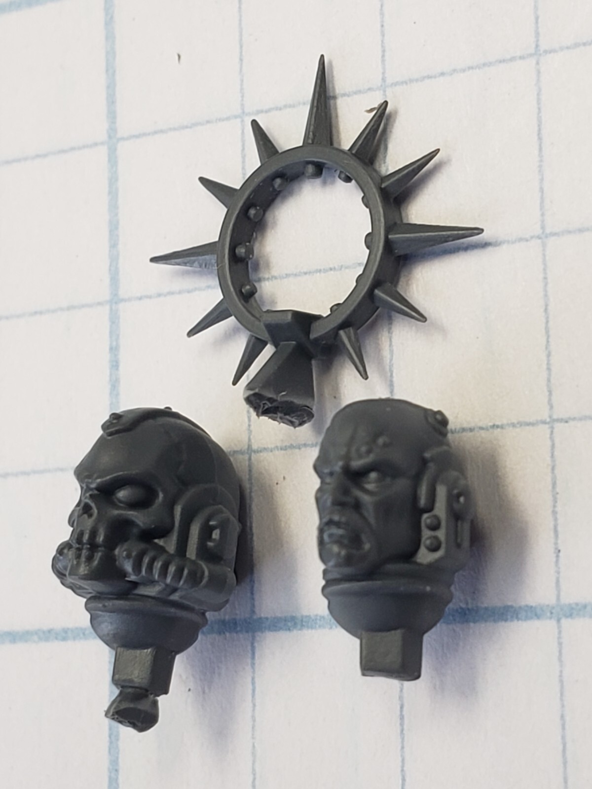 Warhammer 40k - Space Marine Primaris Chapelain à Moto à prix bas