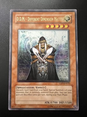 D.D.M. - Verschiedene Dimensionsmeister CRV-DE032 Ultimate Rare Unlimited NM Yugioh