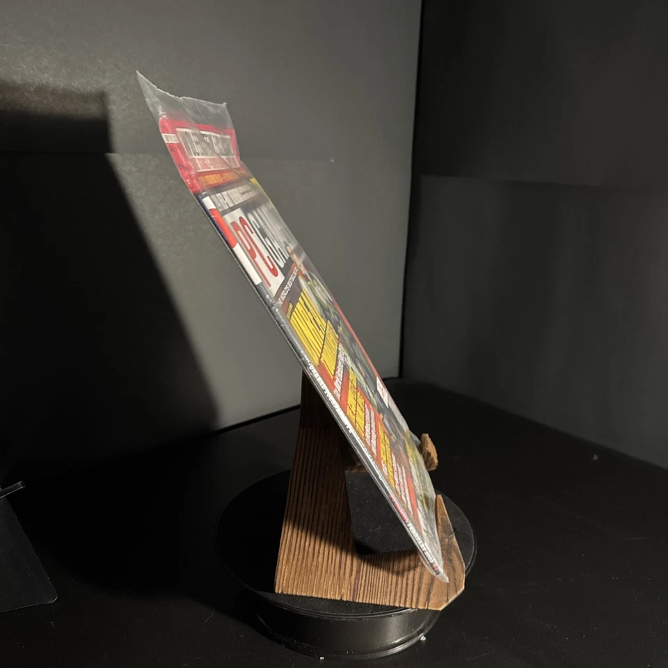 PC Gamer #94 February 2002 Video Game Magazine Unreal Tournament 2 And Demo Disc - Image 3 of 4