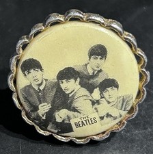 Vintage NEMS Enterprises Ltd Adjustable Gold Tone Beatles Group Photo Ring