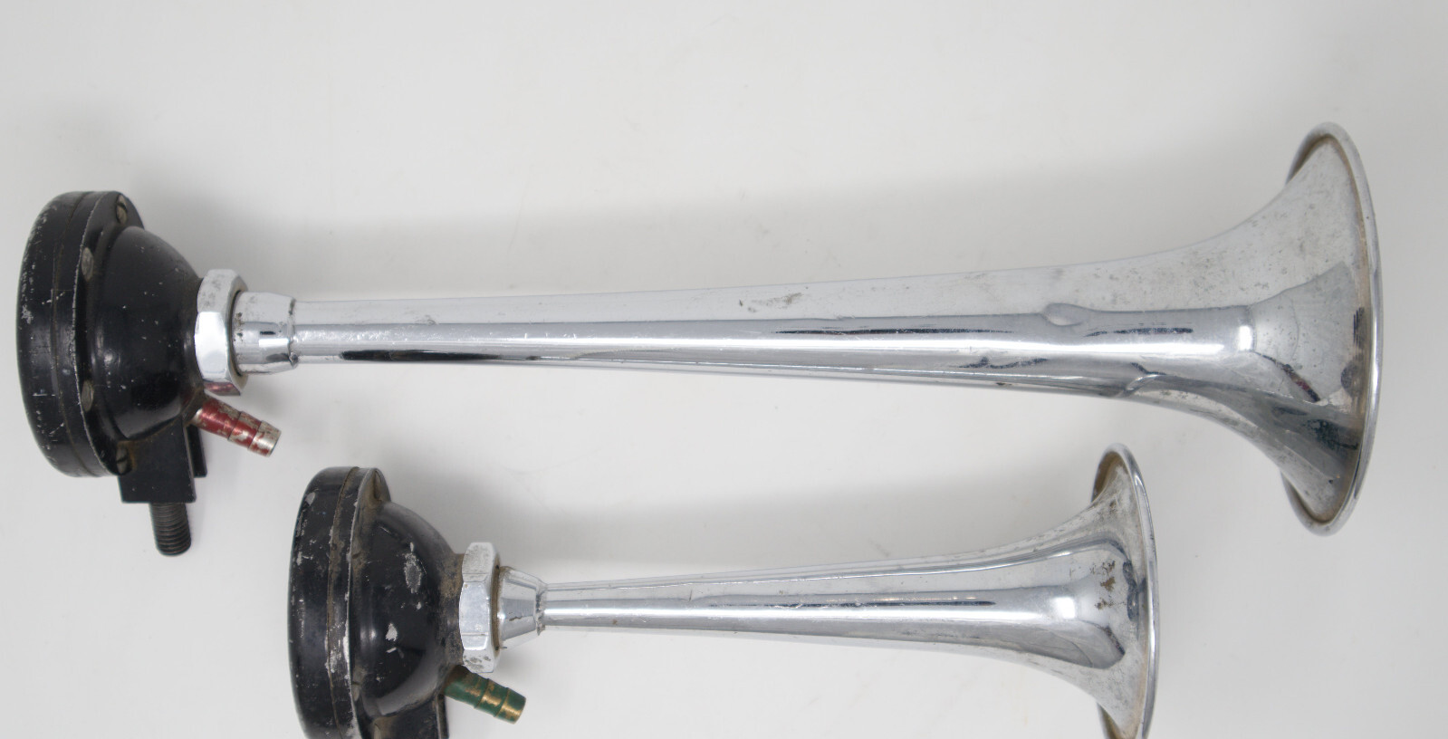Marchal TP AV TPAV 253 vintage chrome air horn pair set Ferrari Maserati