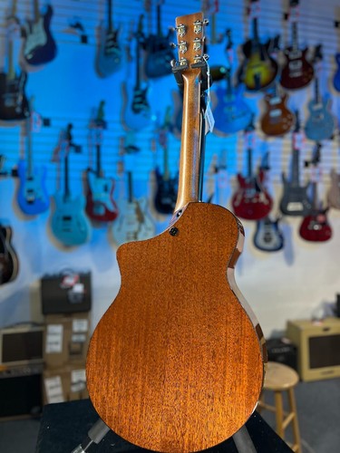 Martin SC-18E Guitar - Aged Natural w/Martin Case, & PLEK*D #647 - Picture 8 of 14