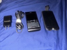 Sony Ericsson M1i 3G Bluetooth 3.2MP 2.4" FM Radio GPRS