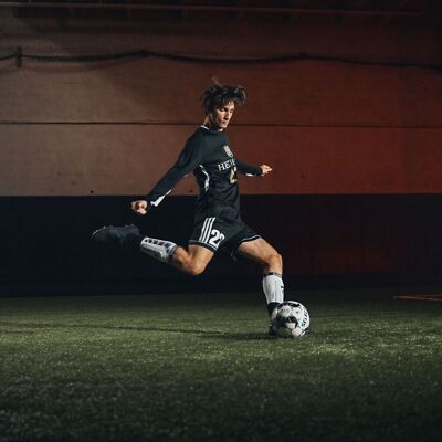 G-Form Pro-S Vento - Football Shin Guard - Manchons de Football et de Protection des Tibias - Blanc, Jeunes Petit/Moyen