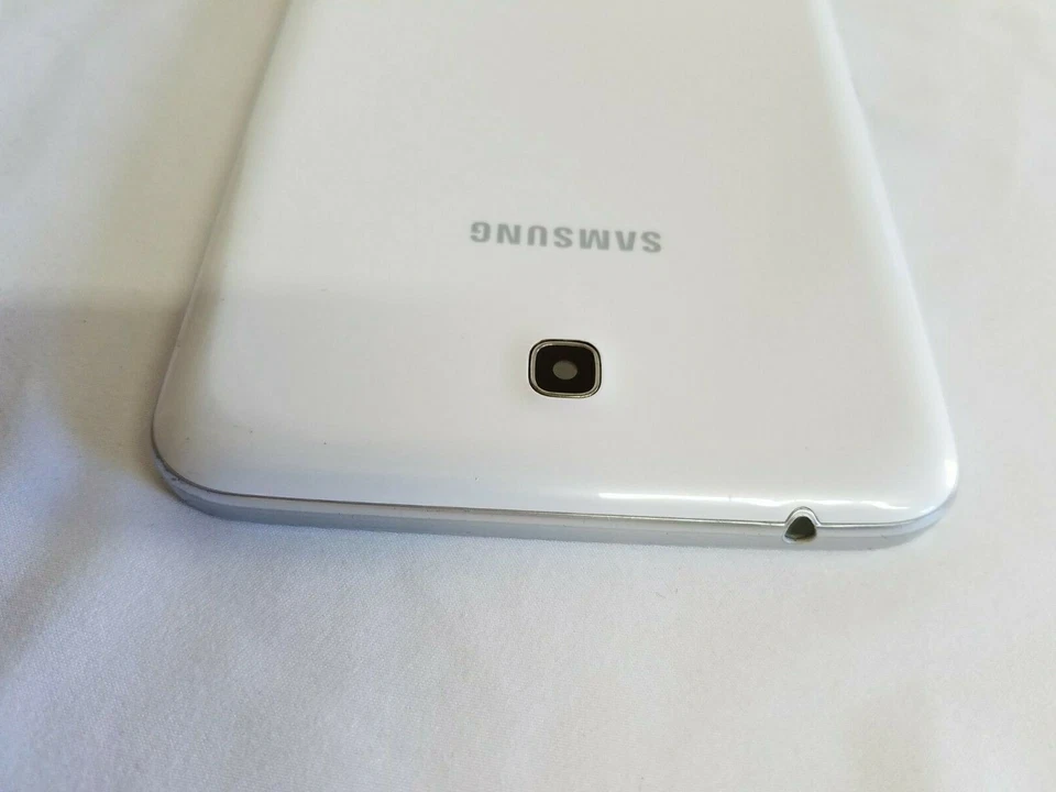 White Back Cover Replacement Part For Samsung Galaxy Tab 3 T210R Tablet - Image 2 of 4
