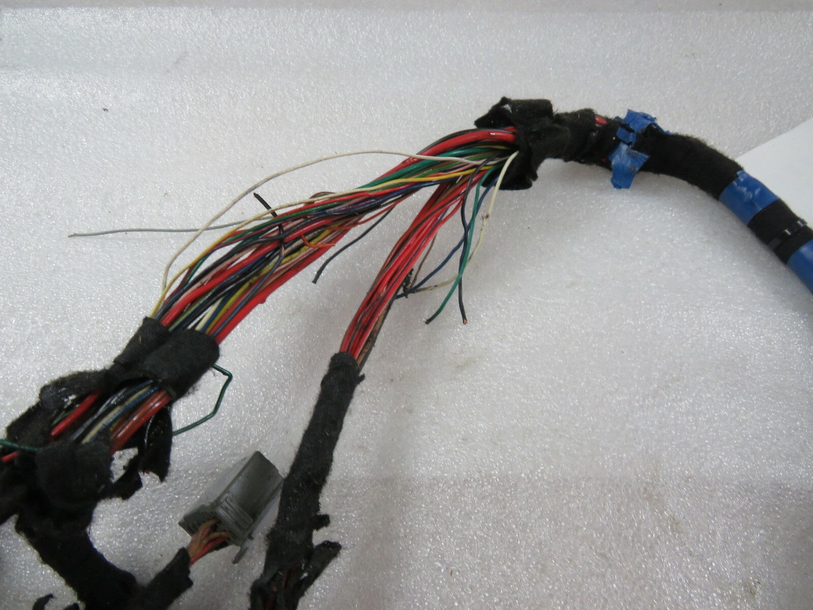 Ferrari California, Roof Harness Dmg, Used, Part Number 81976700