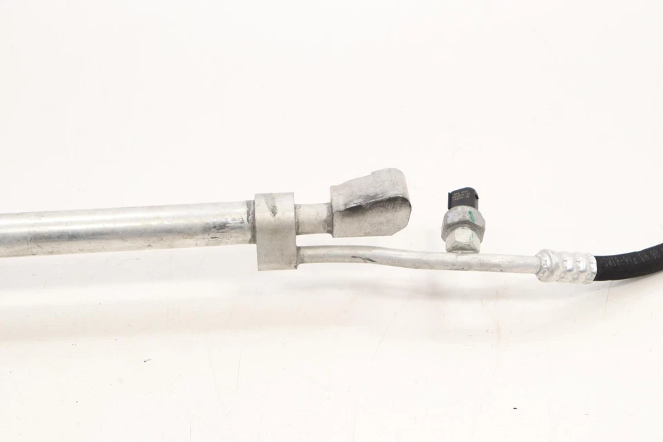 BMW X4 2019 manguera de aire acondicionado Foto 4 de 4