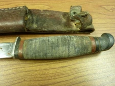 Vintage Cattaraugus (N.Y.) hunting knife with sheath