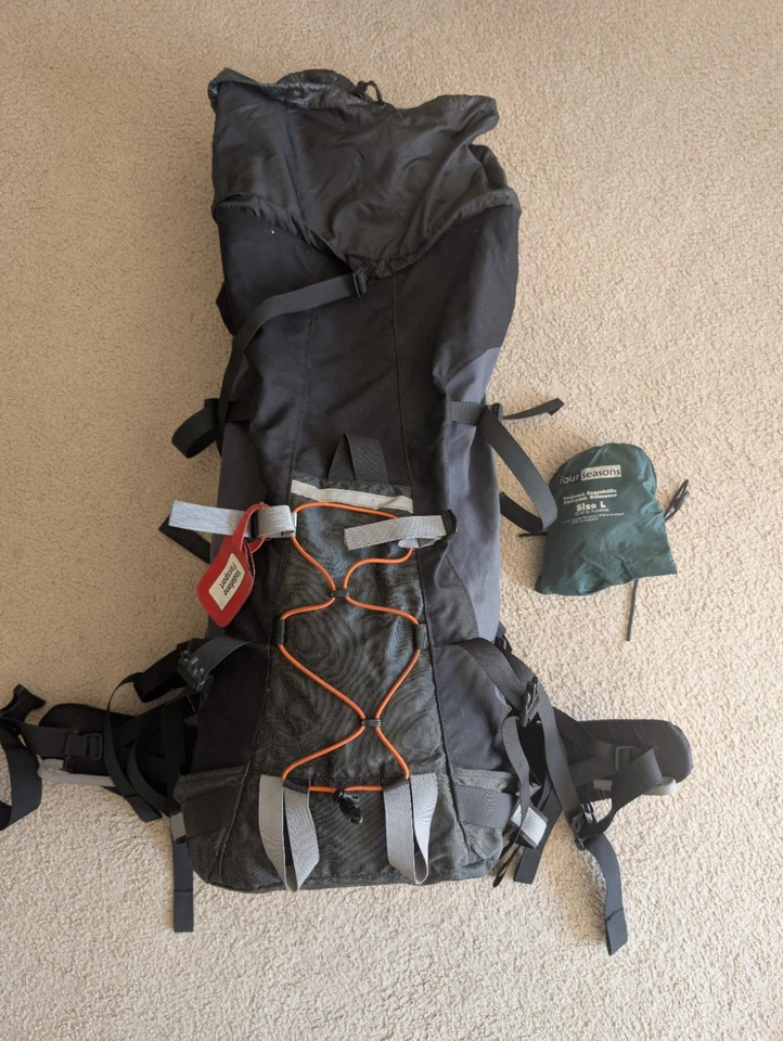 Mochila MacPac Ascent 65+10L Talla 3 Hecha en Nueva Zelanda Foto 4 de 4