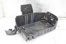 PEUGEOT 208 2008 II 9823533180 Batteriehalter Batteriekasten