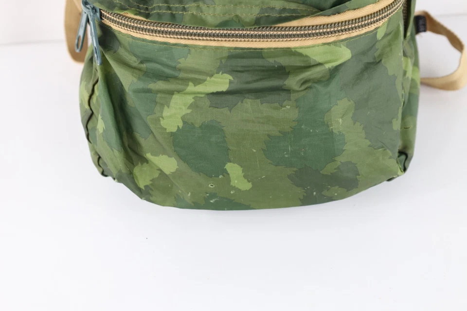 Bolso Mochila Poler Camp Vibes Distressed Ripstop Camuflaje Rellenable Embalable Foto 4 de 4