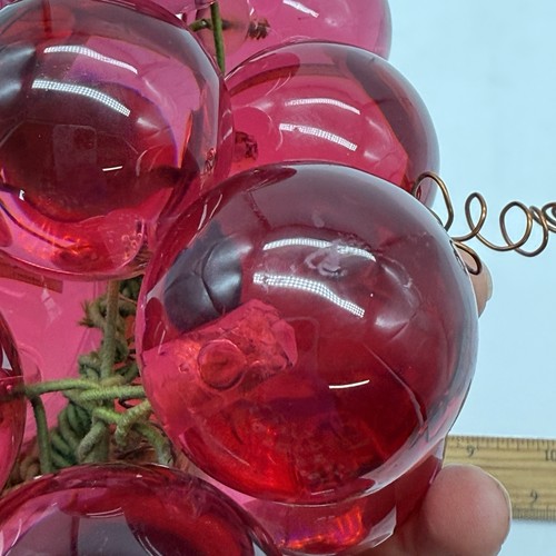 Vintage rot/rosa 10" Lucite Acryl Traube Cluster 1960er Original MCM auf Treibholz - Bild 10 von 10