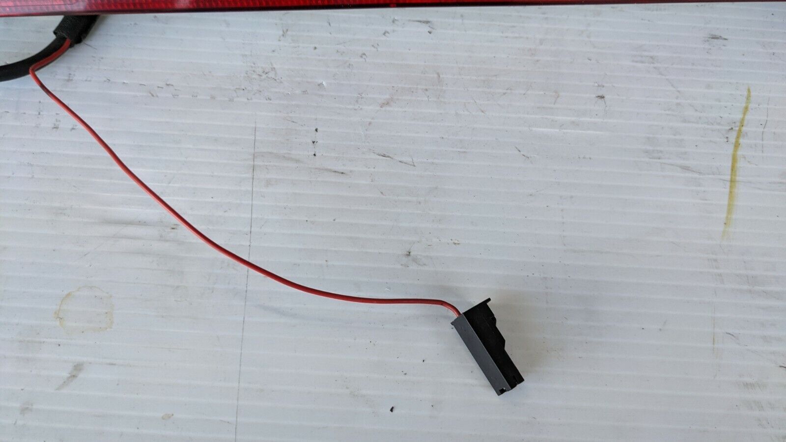 FERRARI 360 SPIDER PARTS  REAR 3RD BRAKE LIGHT AT ENGINE LID 241531