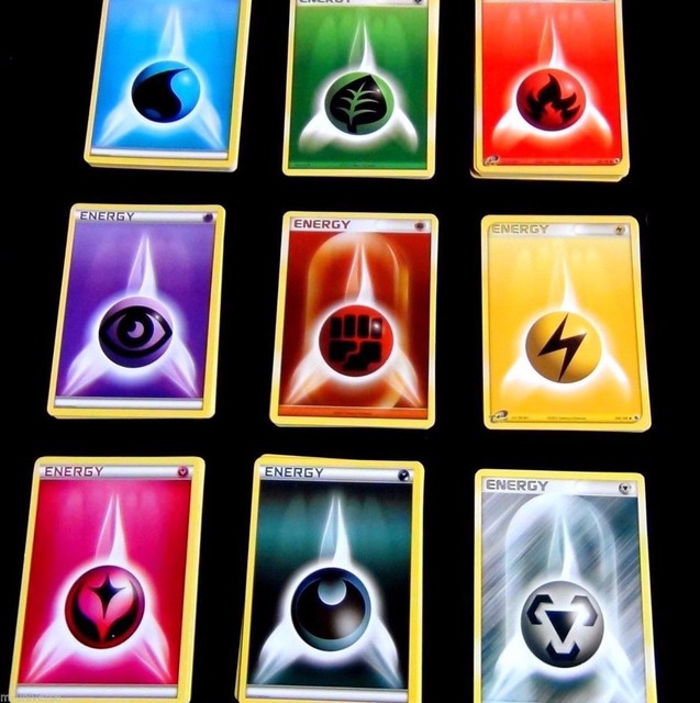 500 Pokemon Trading Cards TCG With 90 Basic Energy! Includes Foils