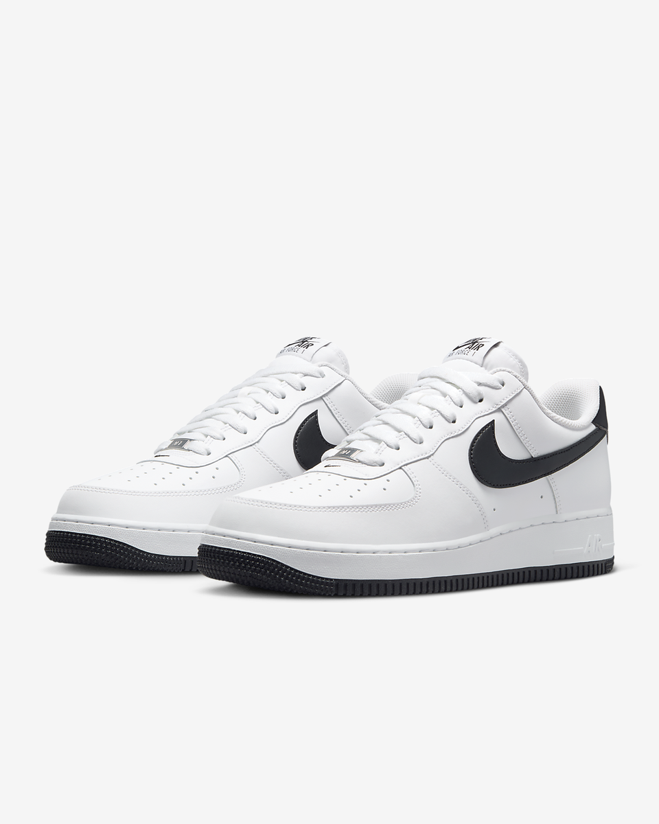 Nike Air Force 1 '07 Nike Air Force 1 '07