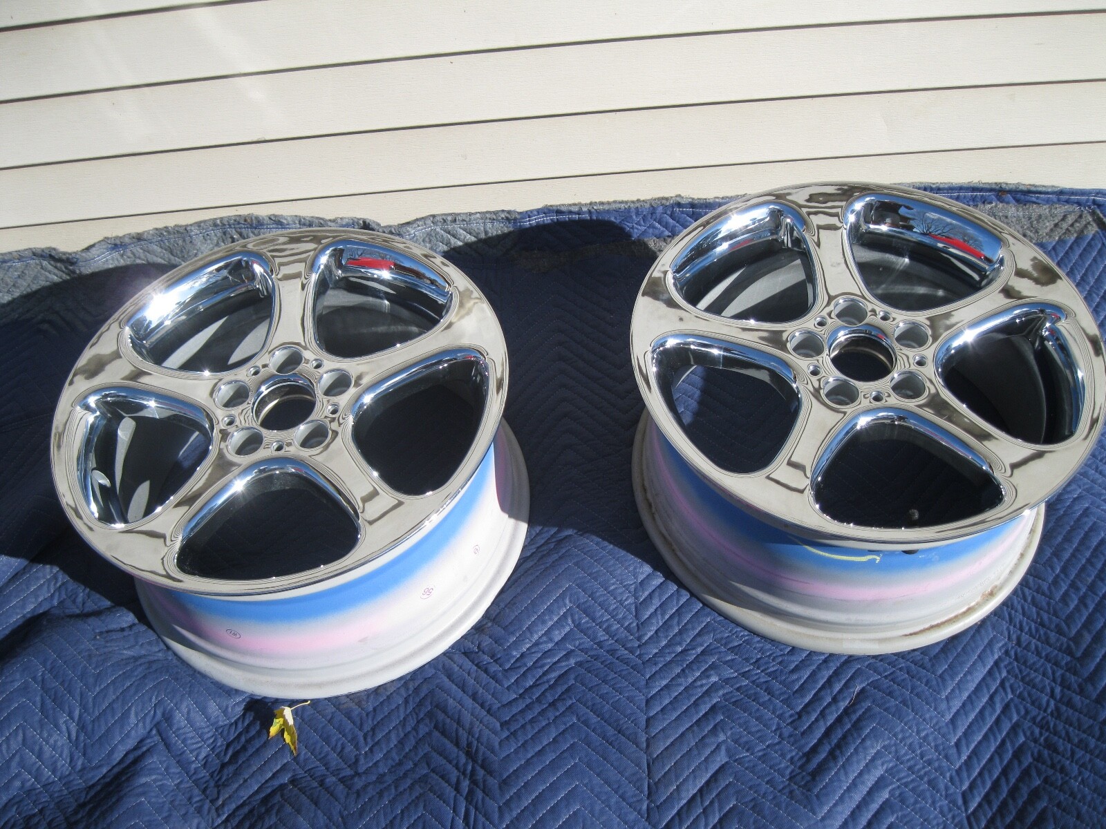 Picture 1 of 11