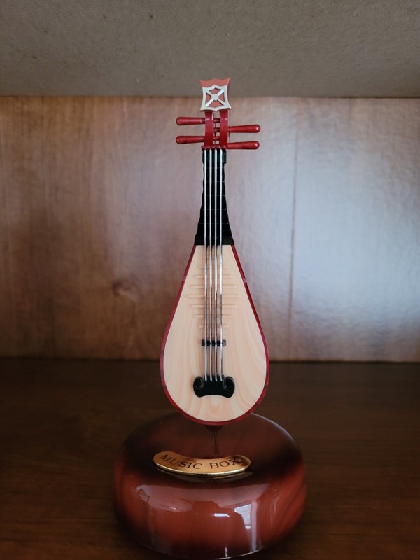 1 Pc Rotating Music Box Guitar Violin Festival Gift Living Room Decor