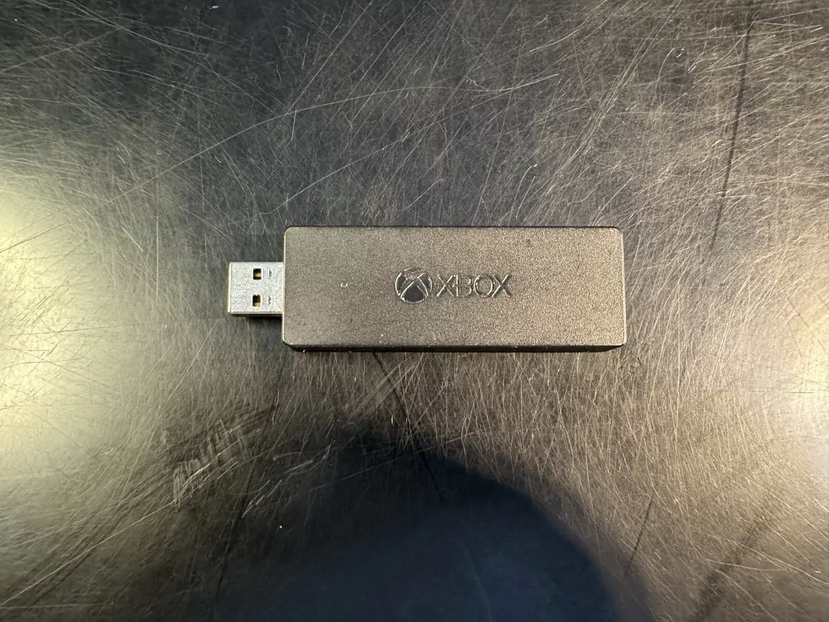 Microsoft Xbox Wireless Adapter for Windows 10