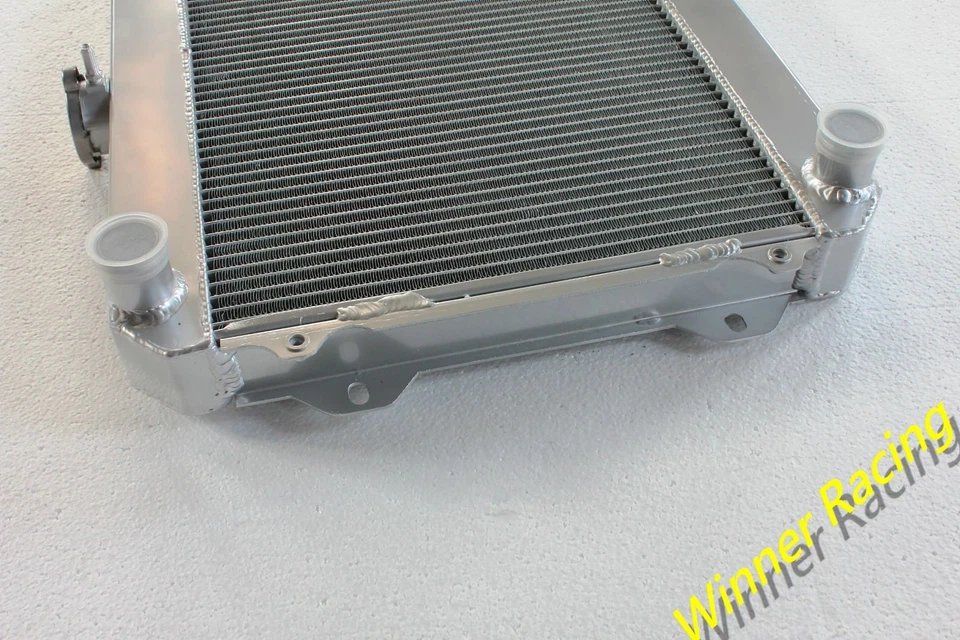 RADIADOR DE ALUMINIO M/T APTO PARA TOYOTA A20 CELICA TA28 1.6L 2T-G I4 SV-1 1971-1977 Foto 3 de 4