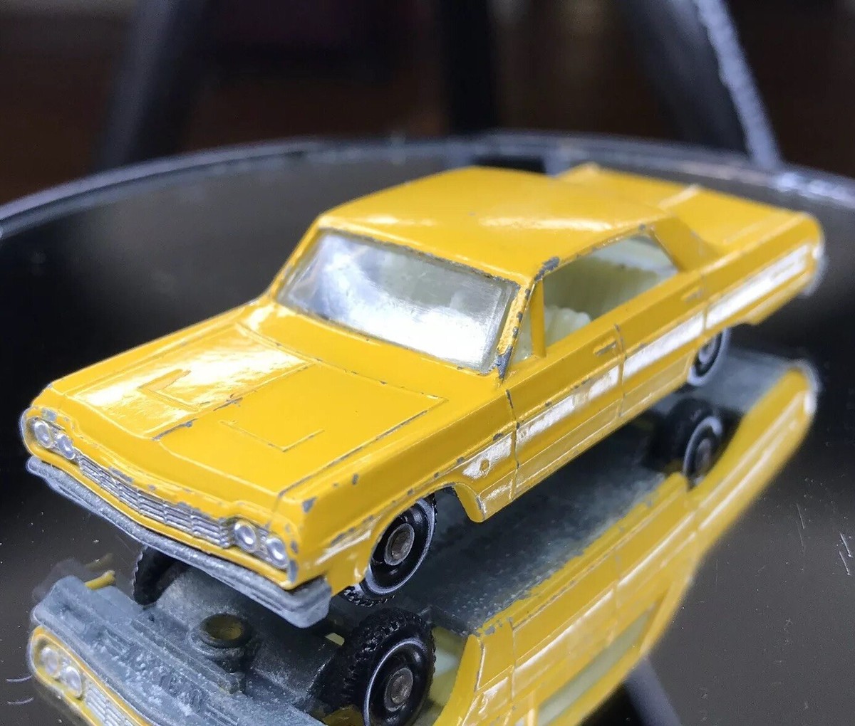 Vintage Lesney Matchbox NO 20 Chevrolet Impala TAXI MADE IN