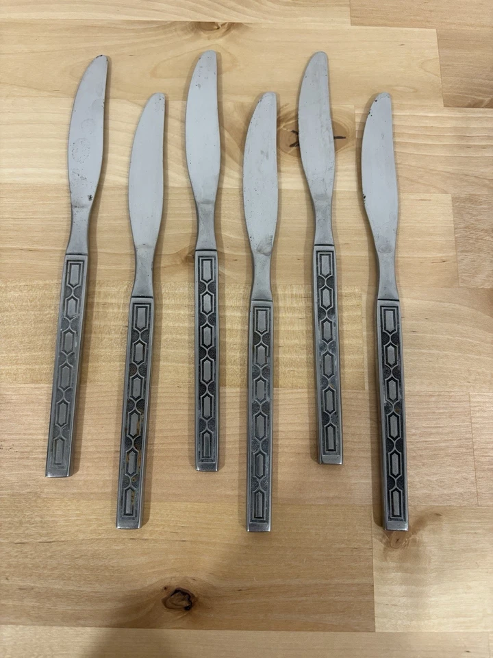 Northland / Oneida Corea "Fiebre de Primavera" patrón juego de cubiertos de 29 piezas Foto 2 de 4