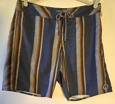 VOLCOM Mens 30 Ravesi Striped Boardshorts Swimsuit Rare Swim Wake Surf Beach