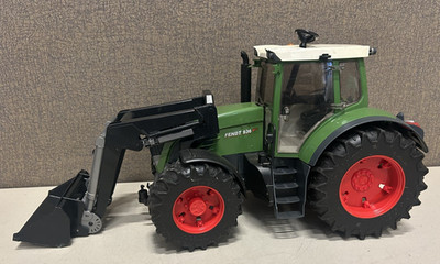 Bruder 2006 Fendt 936 Vario Tractor With Front Loader