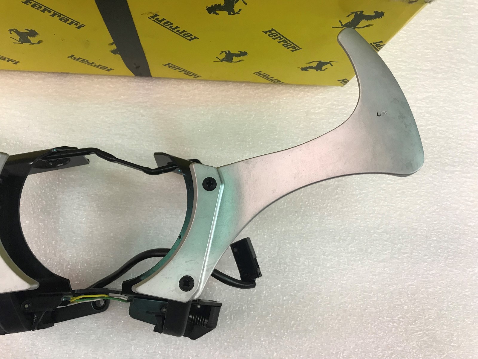 FERRARI 575 MARANELLO SUPERAMERICA F1 GEARBOX SHIFTER PADDLE ASSEMBLY OEM 192968