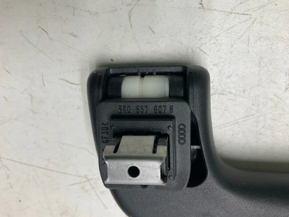 Audi S4 2018 trasero izquierdo interior mango de agarre superior 8R0 857 607J Foto 4 de 4