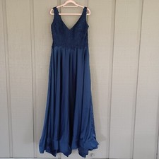 La Femme Prom Gown Dress Size 14 Navy Rhinestone Lace Bodice Satin Skirt V Neck