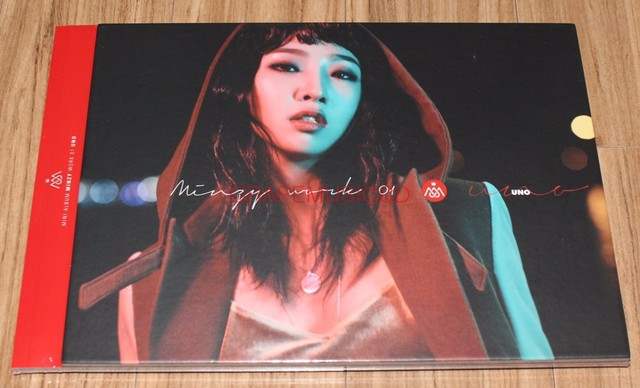 2ne1 Gong Min Zy Minzy Work 01 Uno Ninano 1st Mini Album Cd