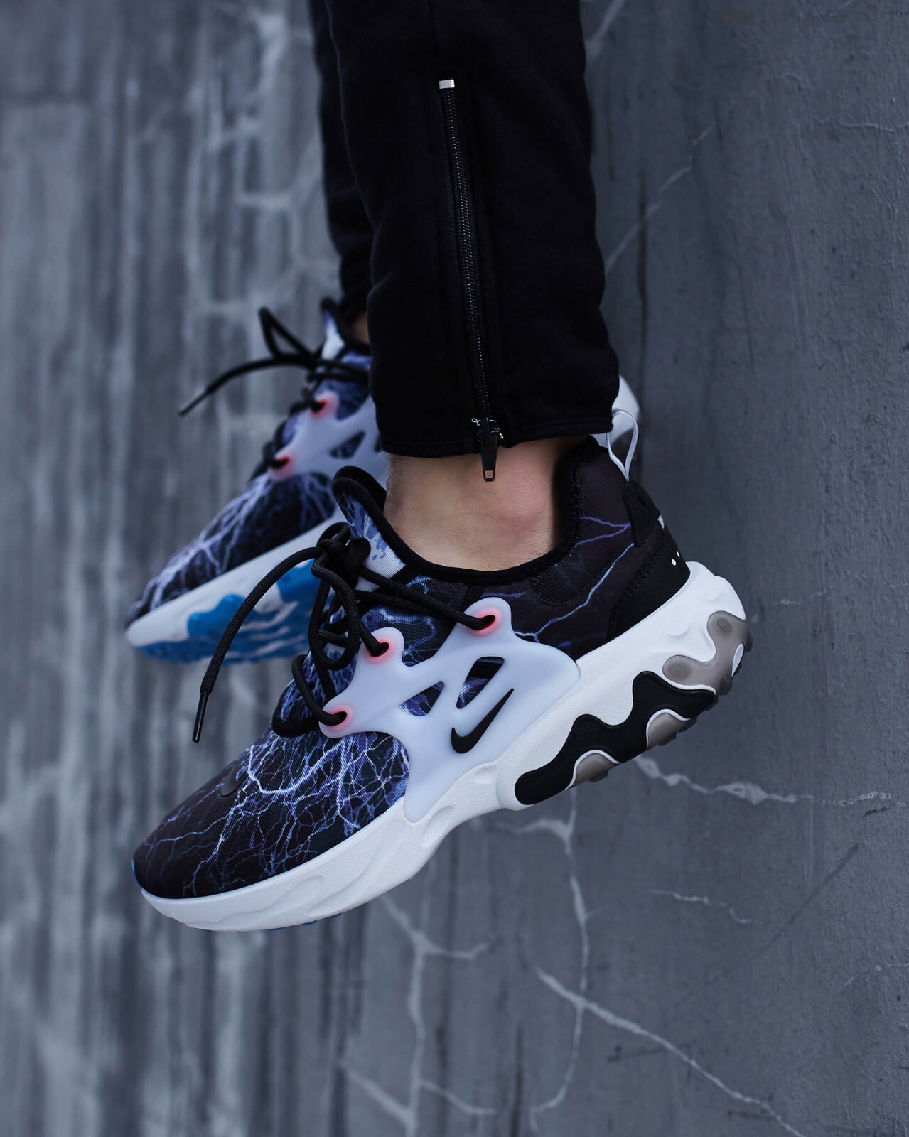 Необычные найки. Nike React Presto. Nike React Presto av2605-006. Кроссовки найк React. Кроссовки Nike Air Presto 2021.