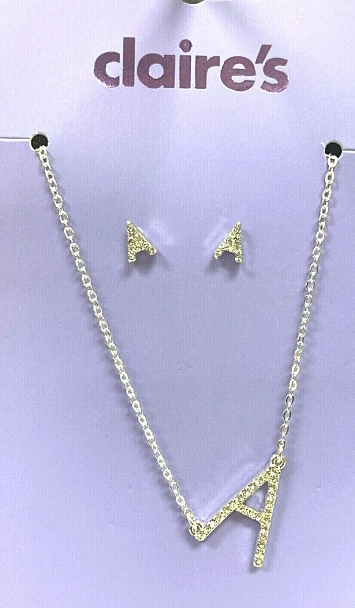 Aggregate more than 171 earring holder claire's latest seven.edu.vn