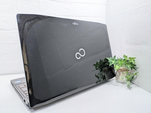 Fujitsu 15.6in Windows 11 Laptop Core i7 8GB RAM 128GB SSD Office DVD - Picture 9 of 14