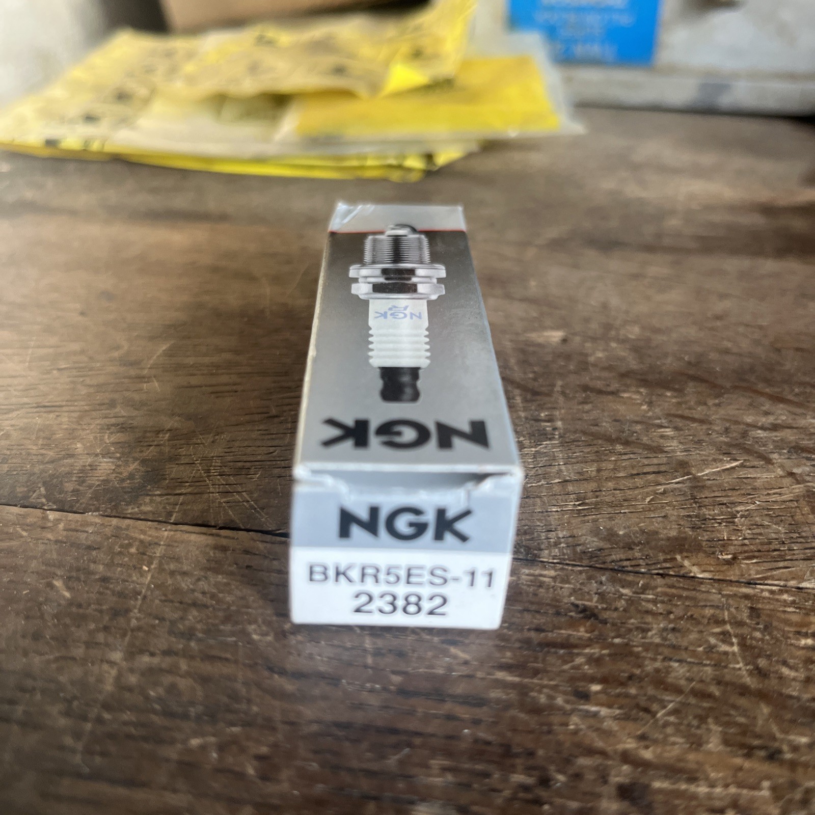 NOS NGK 2382 Spark Plug BKR5ES-11