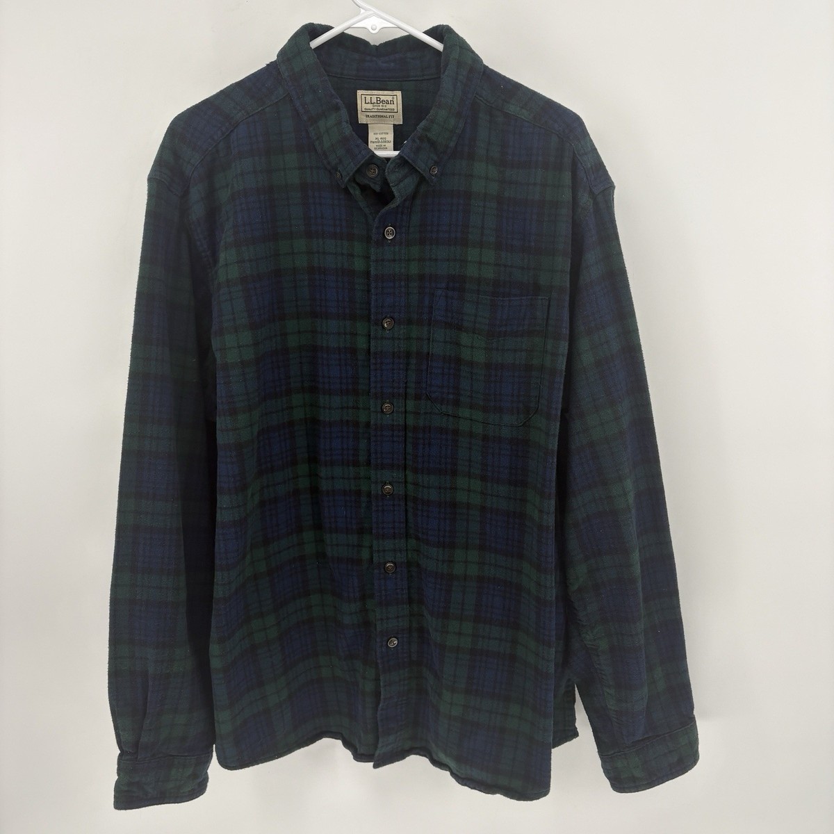 LL Bean Vintage Mens XL Flannel Shirt Black Watch Plaid Cotton Traditional Fit