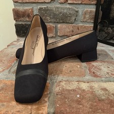 Salvatore Ferragamo Vintage 9AA Black Fabric Square Toe Pumps Shoes Heels Logo