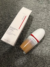 Shiseido Revitalessence Skin Glow Foundation SPF30 430 Cedar 30ml