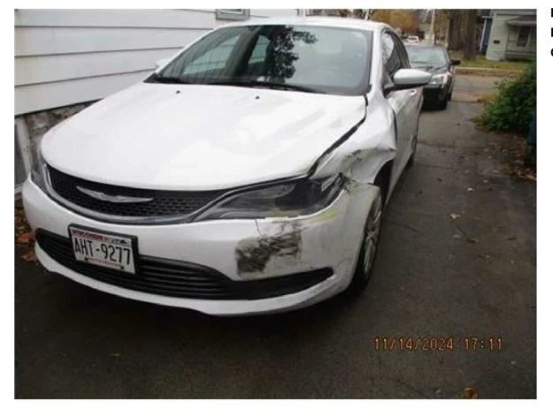 Wheel Cover HubCap Sedan 17" Fits 15-17 200 4371090 Foto 2 de 4