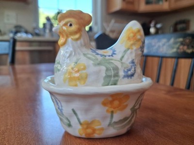 Emma Bridgewater Buttercups & Daisies Small Hen on Nest Coddler - 2023