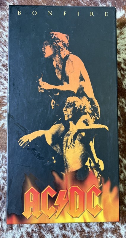 Vintage AC/DC Bonfire 5 CD Collector Box Set (incomplete) 1997