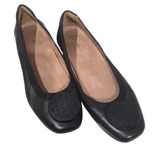 Clarks Chandra Blush Black Leather Flat Loafers Casual Shoes 7.