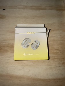 Kendra Scott Bose Earbuds | eBay