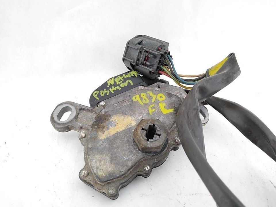 Переключатель диапазона автоматической коробки передач нейтральный безопасный Volvo V70 XC70 подходит для 2001-2007 годов выпуска - Изображение 2 из 4