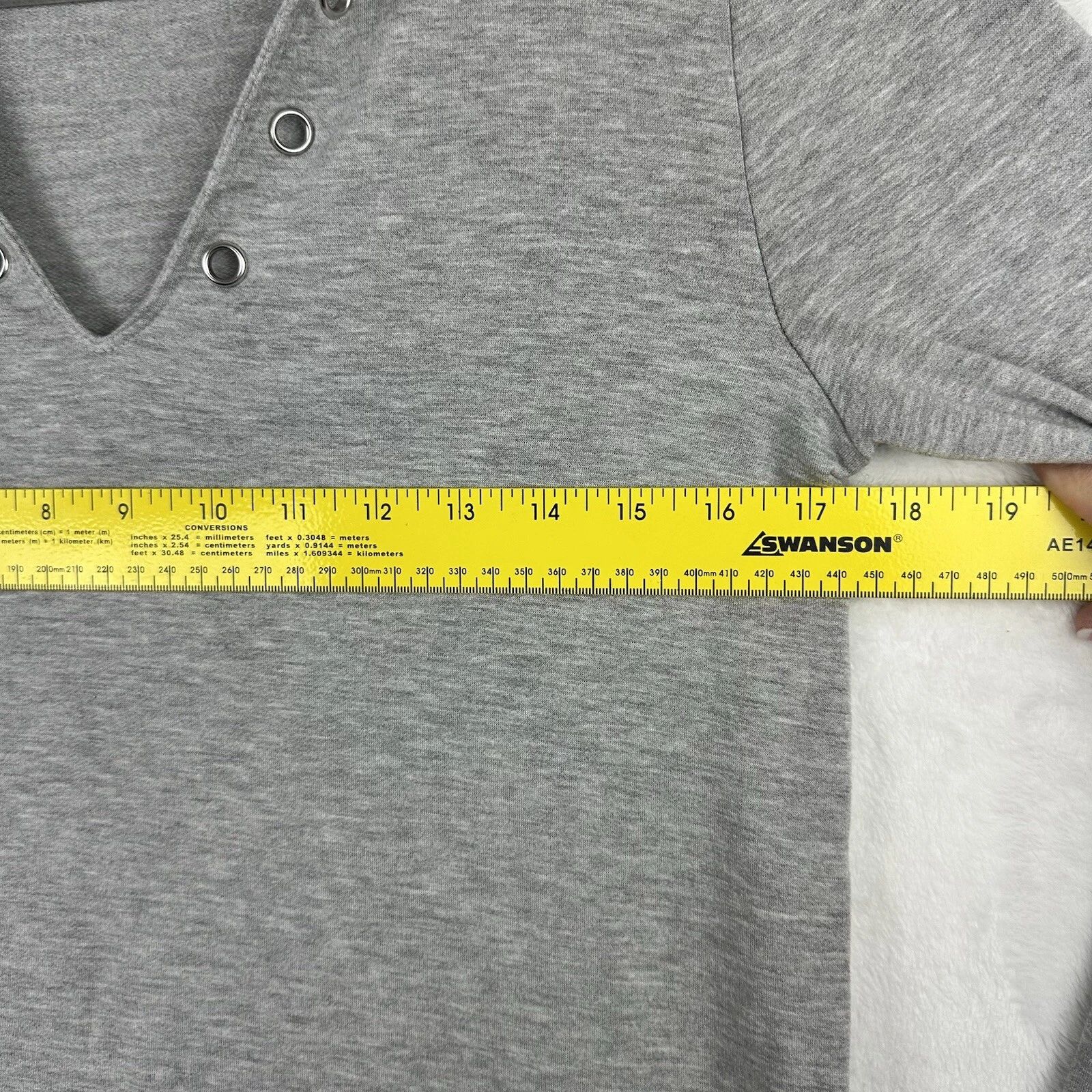 beyond-yoga pullover v neck long sleeve heather shirt