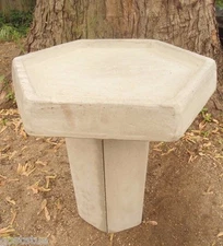 1/2 pedestal mold 3 sided plastic mold / birdbath stand 18"H x 8"W x 4.25" thick
